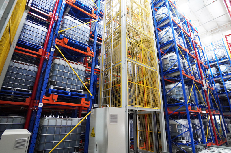 High-Density,-High-Throughput-Chemical-Warehousing1