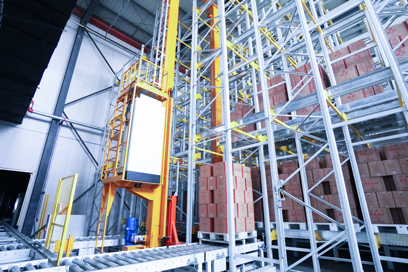 High-Throughput-Beverage-Warehouse-—-Over-50,000-Cases-Shipped-Daily2