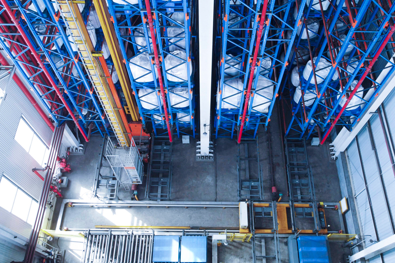 Smart-Factory-Automated-Storage-with-Stacker-Cranes2
