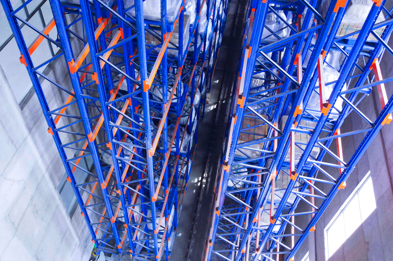Smart-Factory-Automated-Storage-with-Stacker-Cranes3
