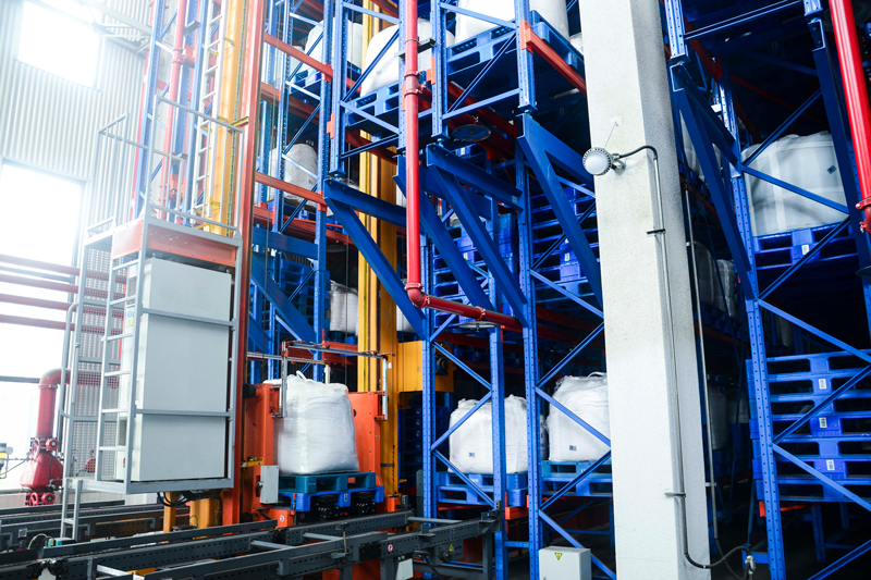 Smart-Factory-Automated-Storage-with-Stacker-Cranes4