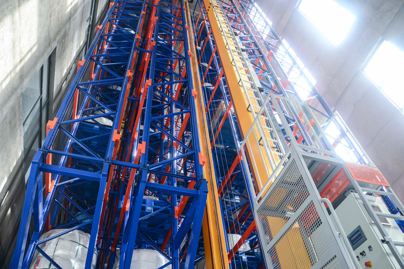 Smart-Factory-Automated-Storage-with-Stacker-Cranes6