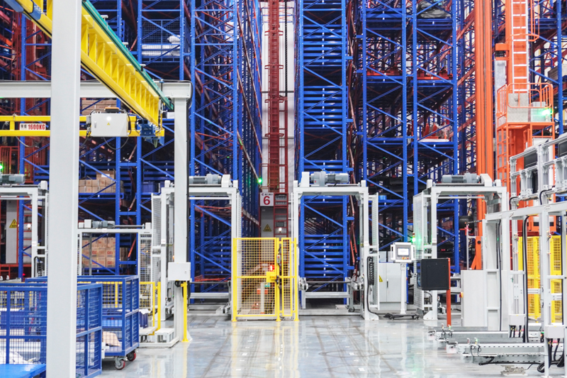 Stacker-Crane-AS-RS-Unlocks-Energy-Warehousing-Challenges1