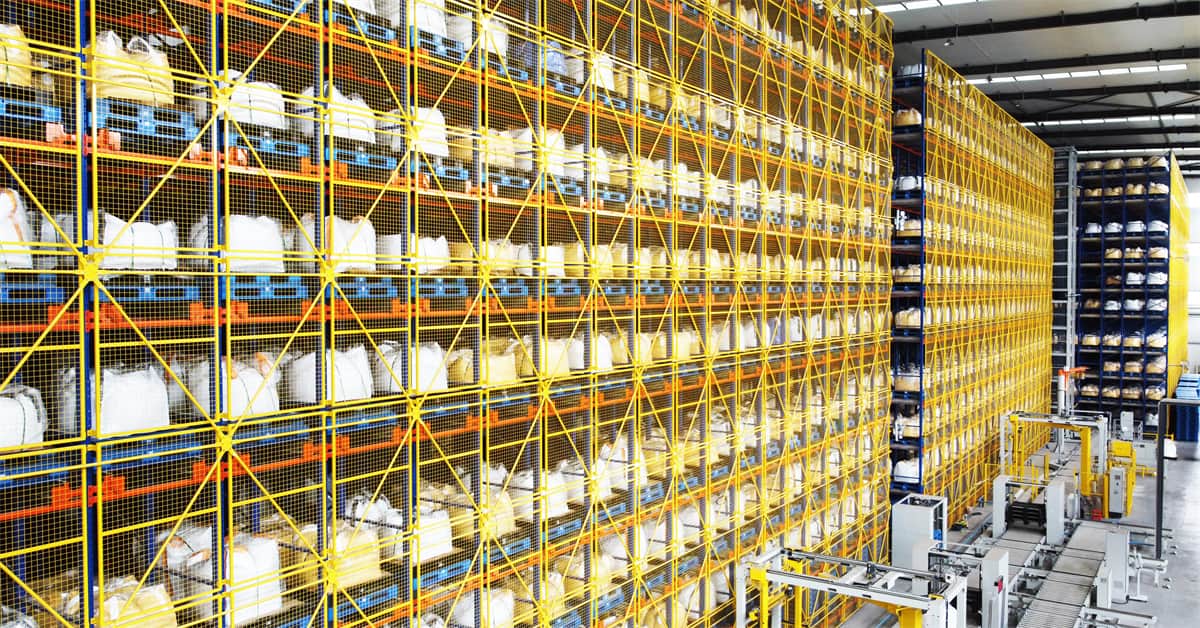 Pallet Four-Way Shuttle AS/RS for Safer Chemical Warehouse Automation