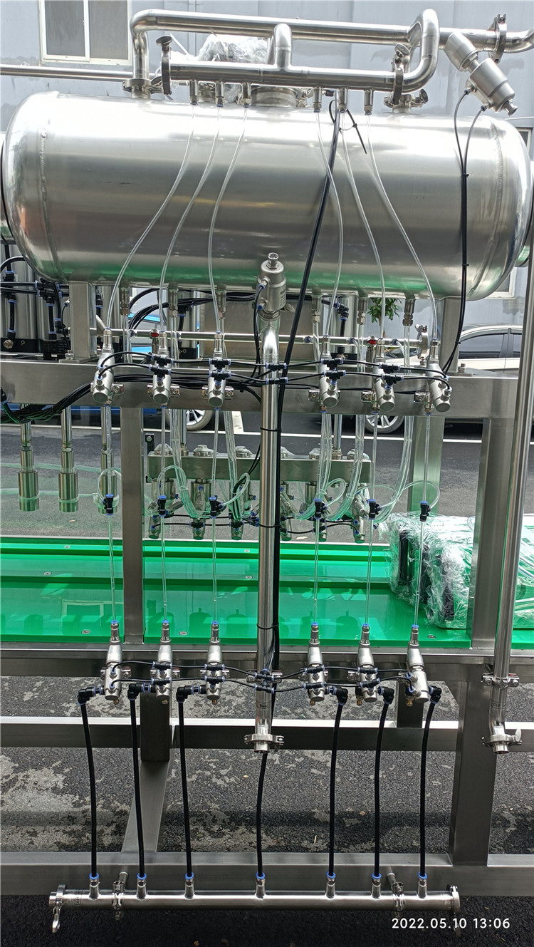 Beer Bottle Filler (10)087