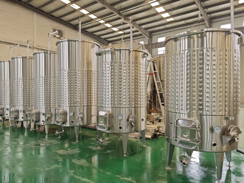 Floating Lid tank16