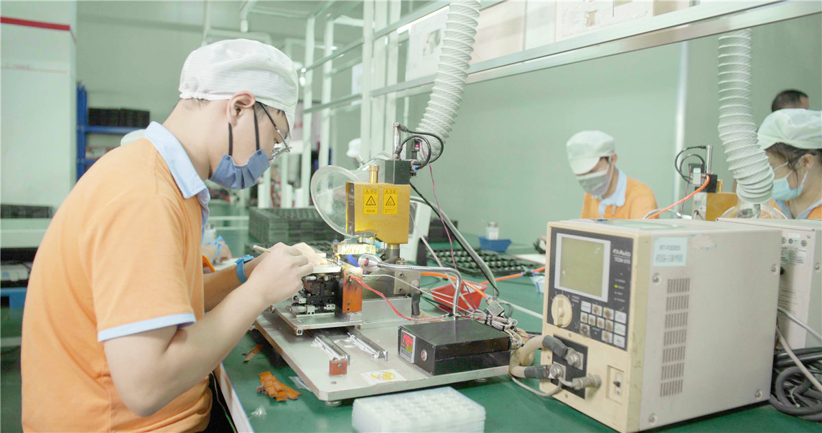 company appearance (7)