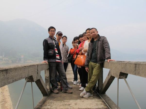 2012年荣塔集团观寨山之旅(1).jpg