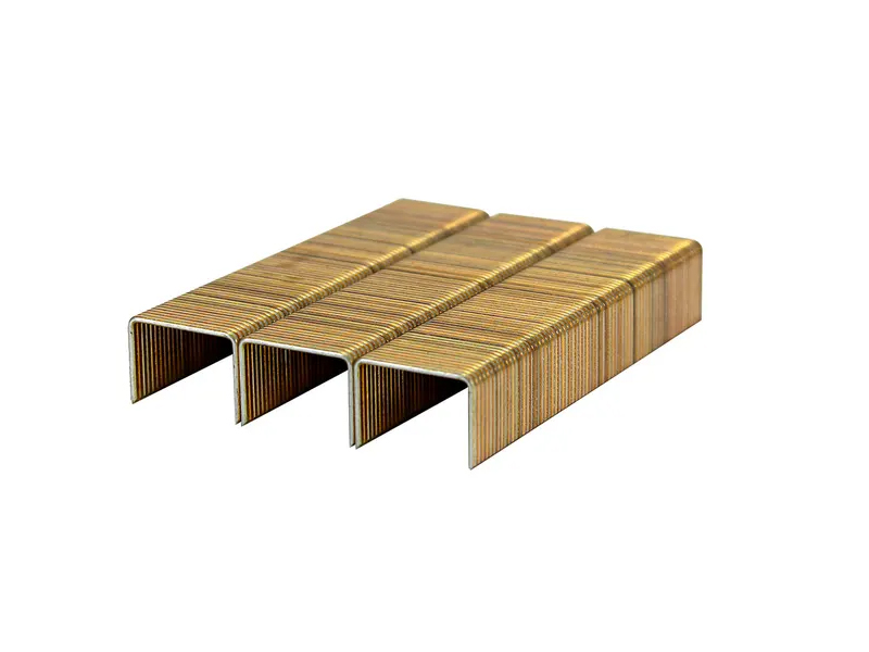 4P Series Staples