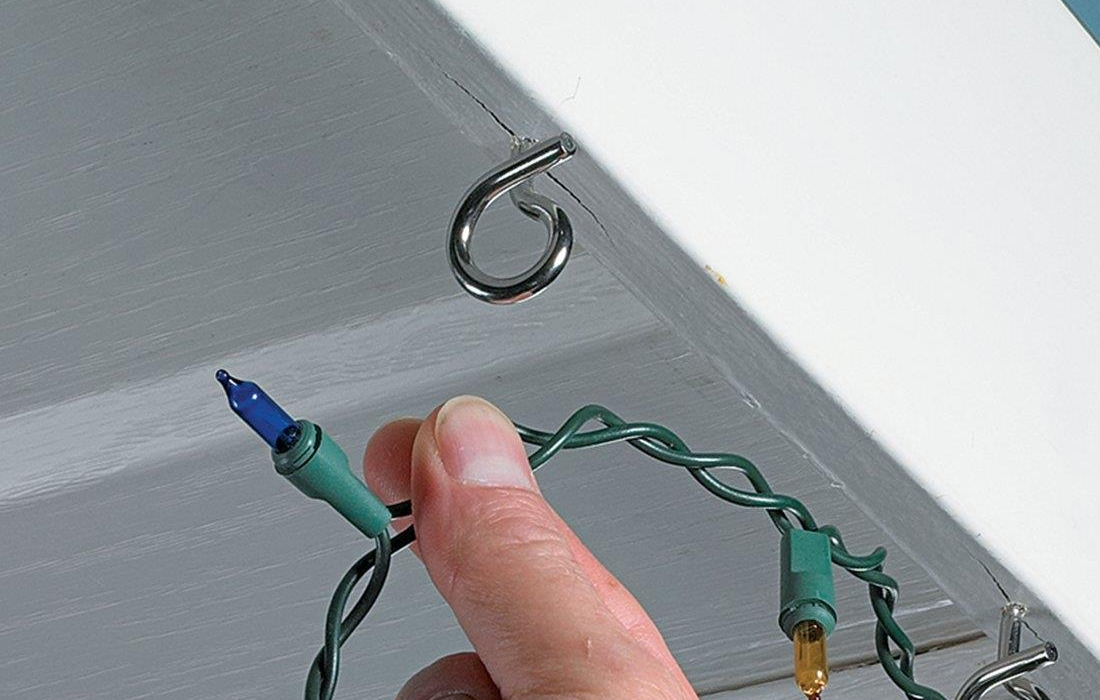 Screw Hooks for Outdoor Lights