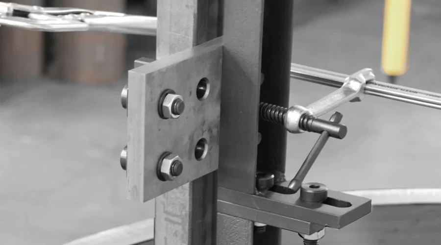 Dynamic Vibration-Prone Mechanical Devices