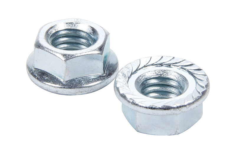 Maŋtsɛyeli Flange Nuts