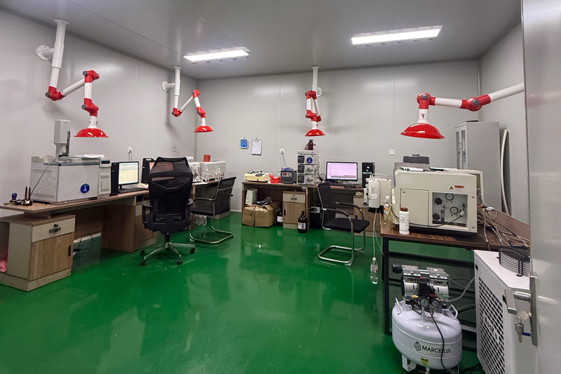 Laboratory-Equipment7