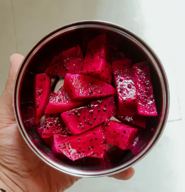 Dragon Fruit Powder 2.png