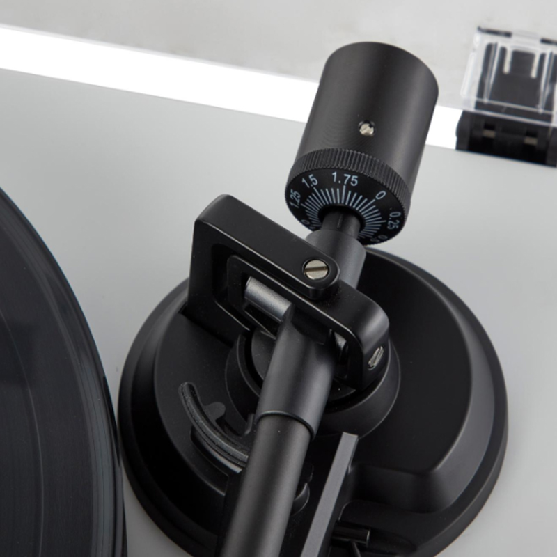 HP-H002DC2-Turntable-Player-11