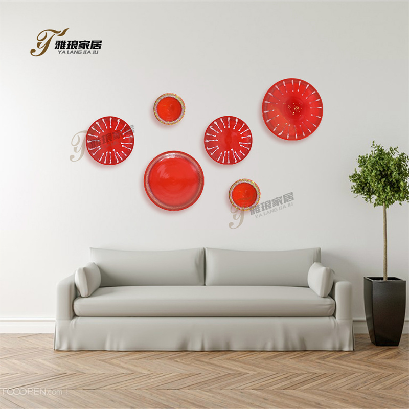 Yalang Home: Custom-Produced Ceramic Wall Decor with Original Design