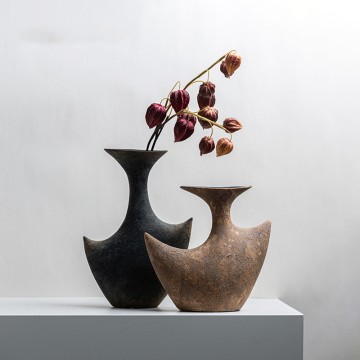 Yalang Home Decor | Special-shaped Ceramic Flower Vases, Making Your Home an Art Exhibition Hall