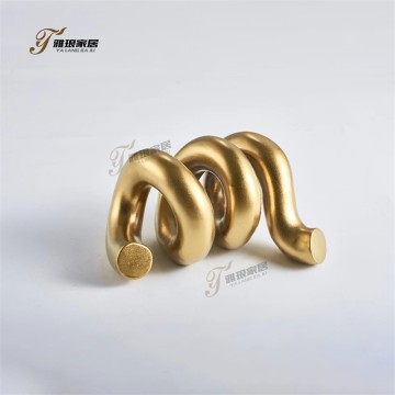 YaLang Home: Artistic Spiral Ceramic Decor Pieces