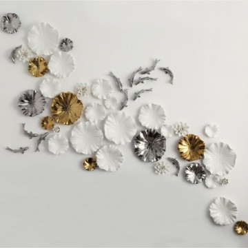 Luxury Golden Lotus Leaf & Fish Metal Wall Art: Elevate Your Home Decor
