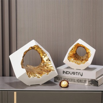 Geometric Ceramic Sculptures: White & Gold Hollow Art Pieces for Luxury Home Decor