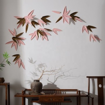 Pink and gold ceramic wall decorations - Add an elegant artistic touch to your space