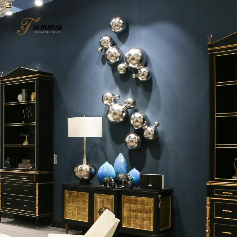Custom ceramic wall decorations: Custom ceramic spherical artworks, used to create an exclusive interior style