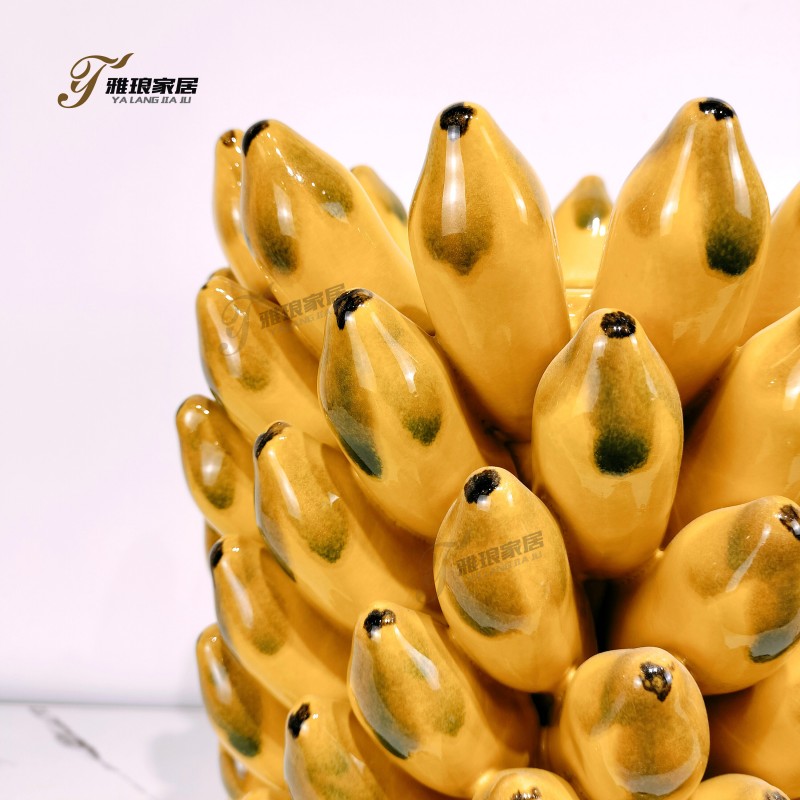 Vases en céramique fantaisistes en forme de banane - 4