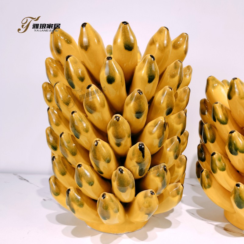 Vases en céramique fantaisistes en forme de banane - 8