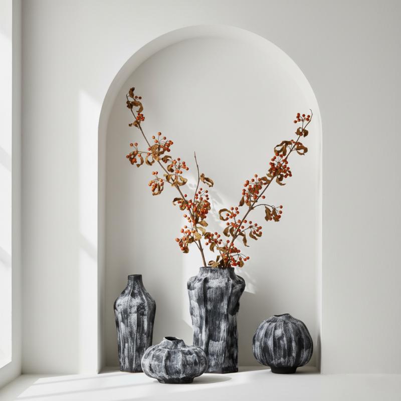 How to Choose Beautiful Ceramic Decorations For Your Living Room