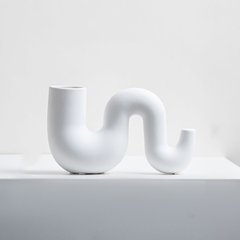 Modern Abstract S-Shaped Vase Set – Black & White Ceramic Sculptural Vases for Minimalist Home Decor & Artful Floral Displays