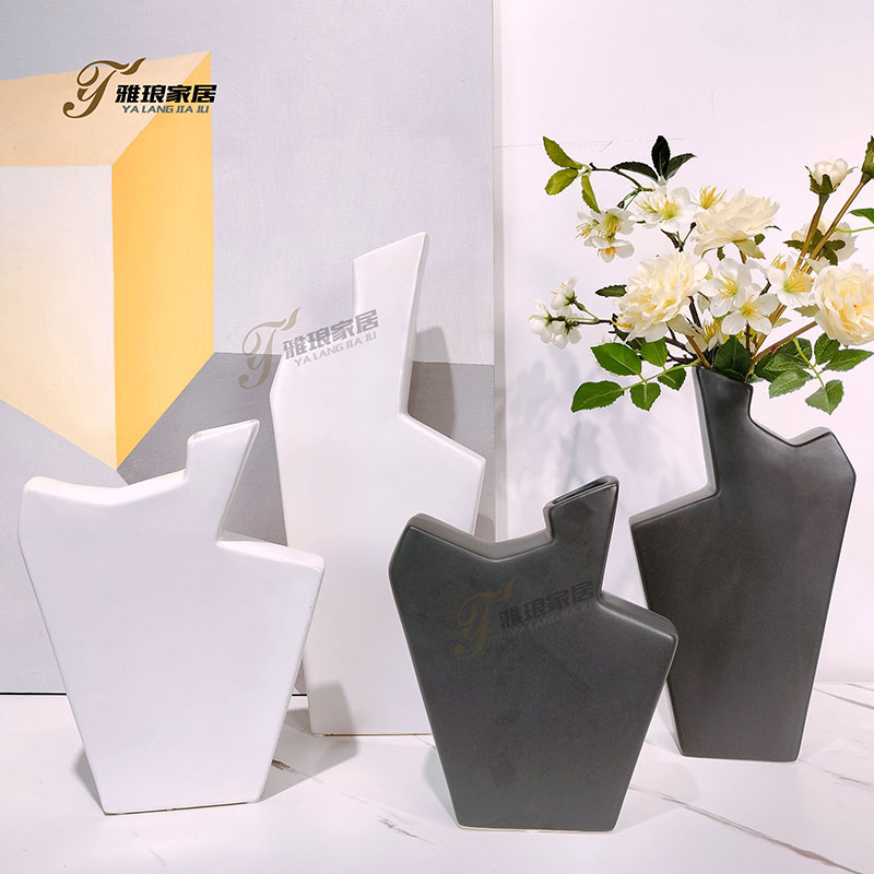 Modern Geometric Ceramic Vase Set - Black & White Artistic Flower Vases for Home Decor