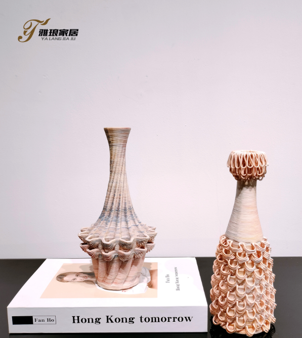 3D-printed ceramic vases: an elegant new favorite shining on the global stage
