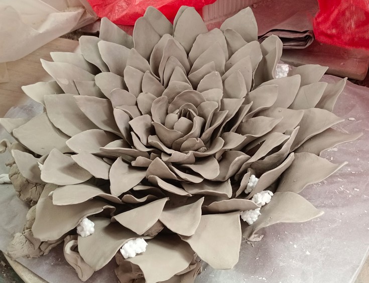 Ceramic handmade flower making-3.jpg