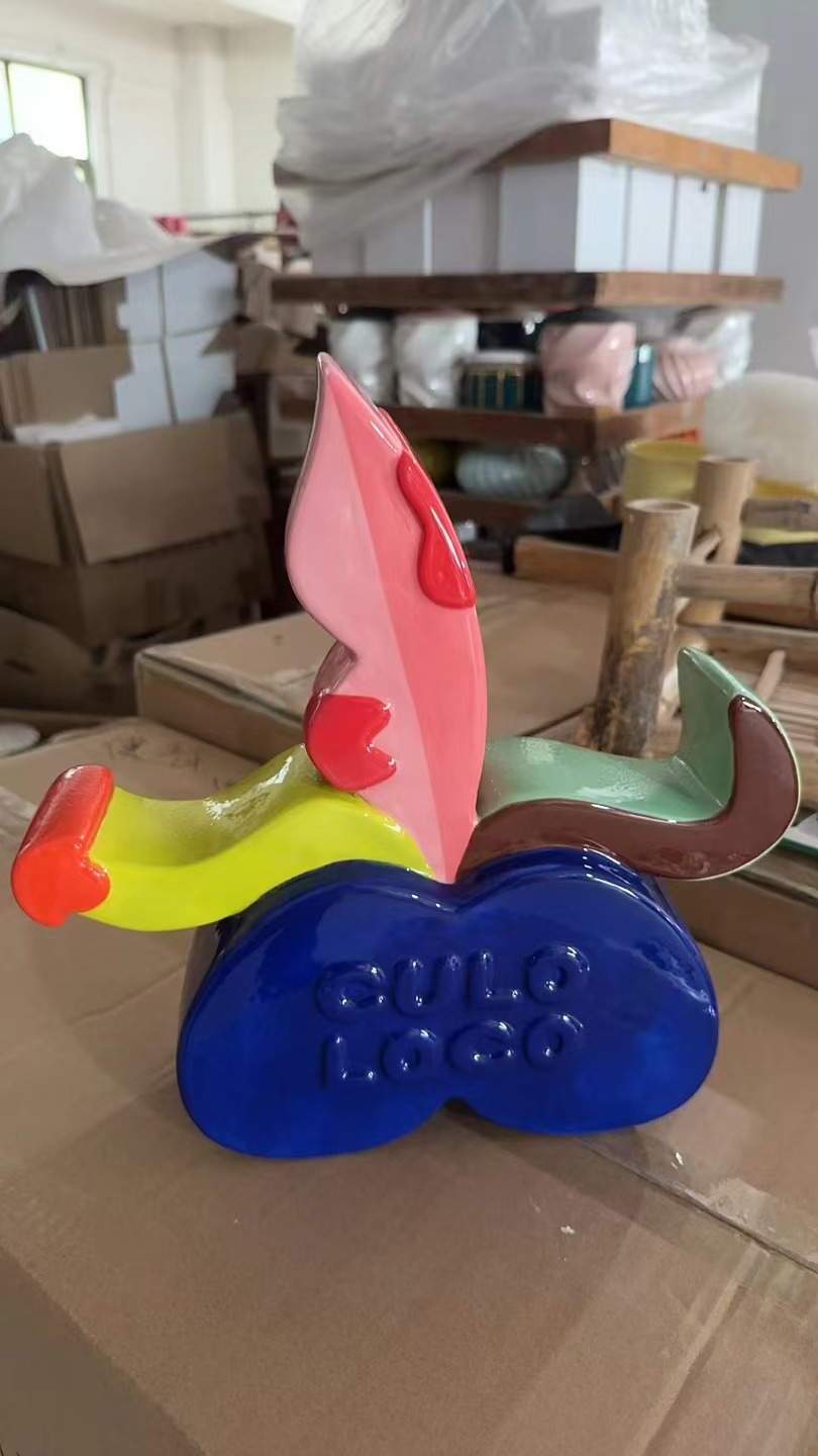 Enfeites de cerâmica pintados à mão e personalizados.jpg