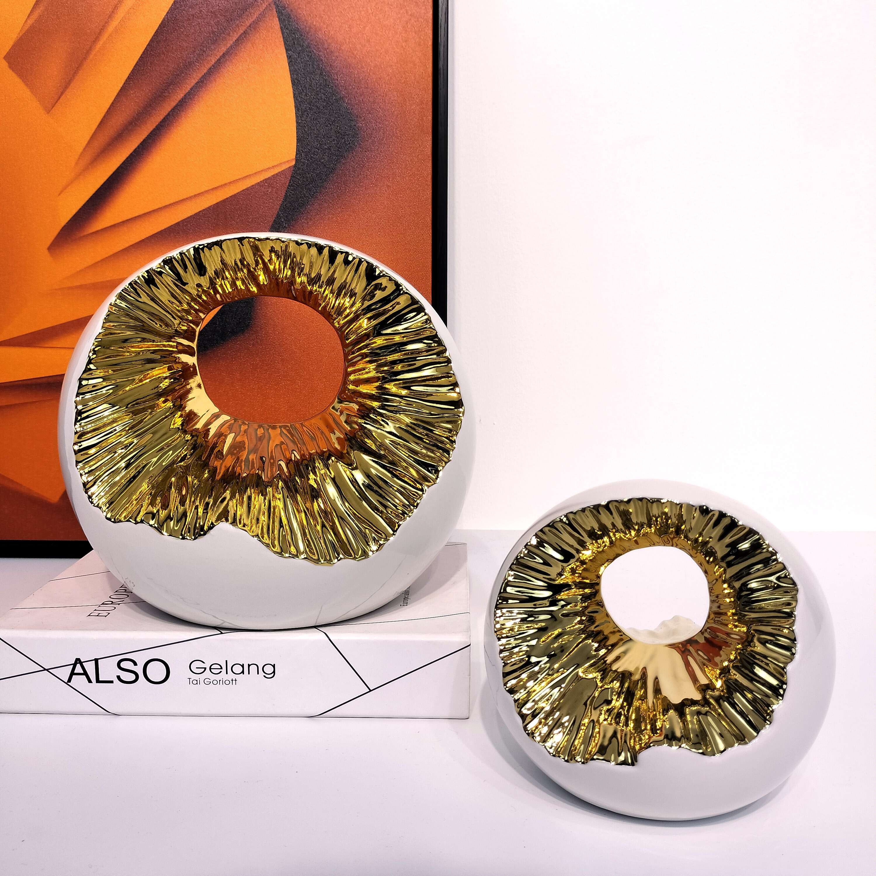 luxury-hotel-and-office-living-room-tabletop-ceramic-accent