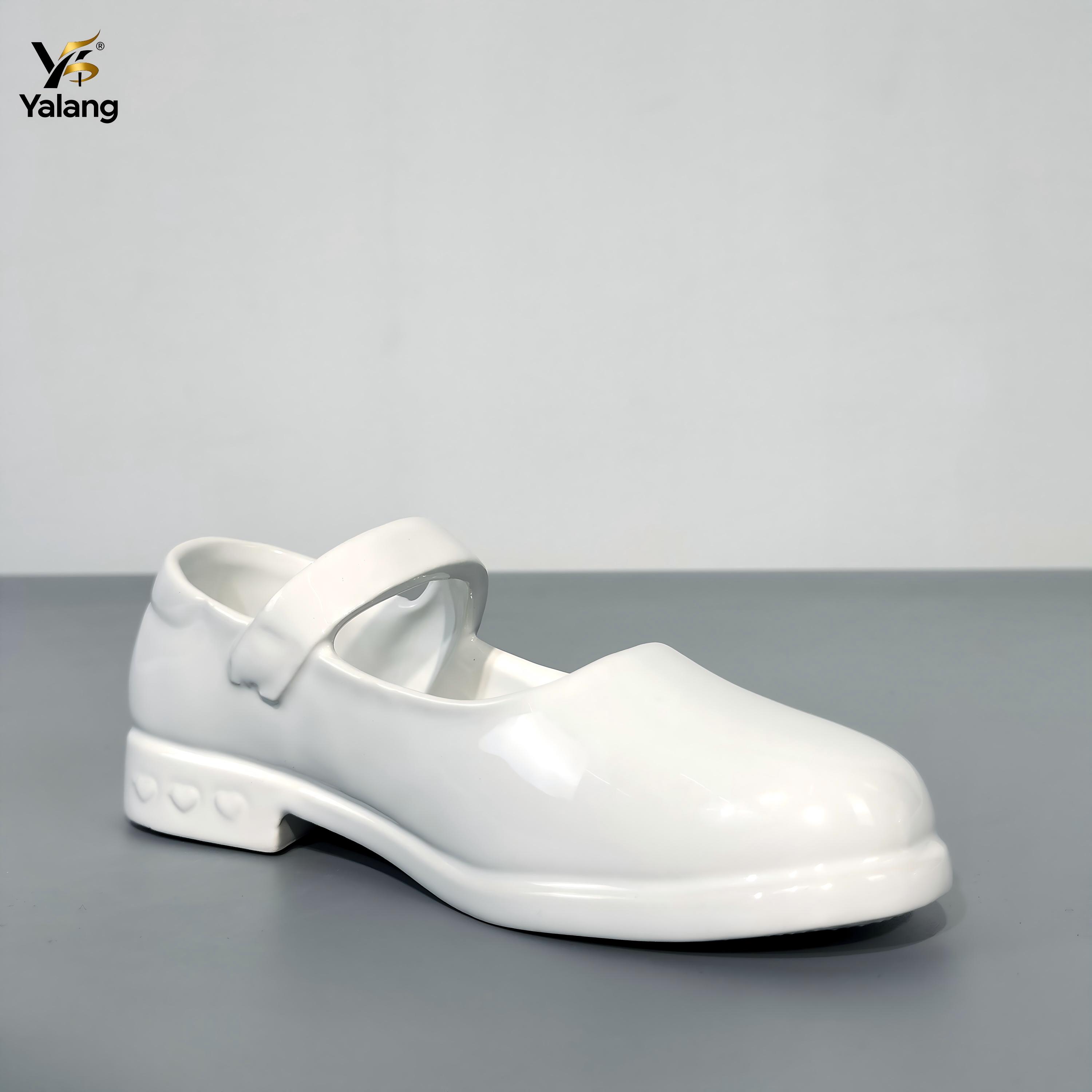 custom-ceramic-mary-jane-shoe-sculpture.jpg