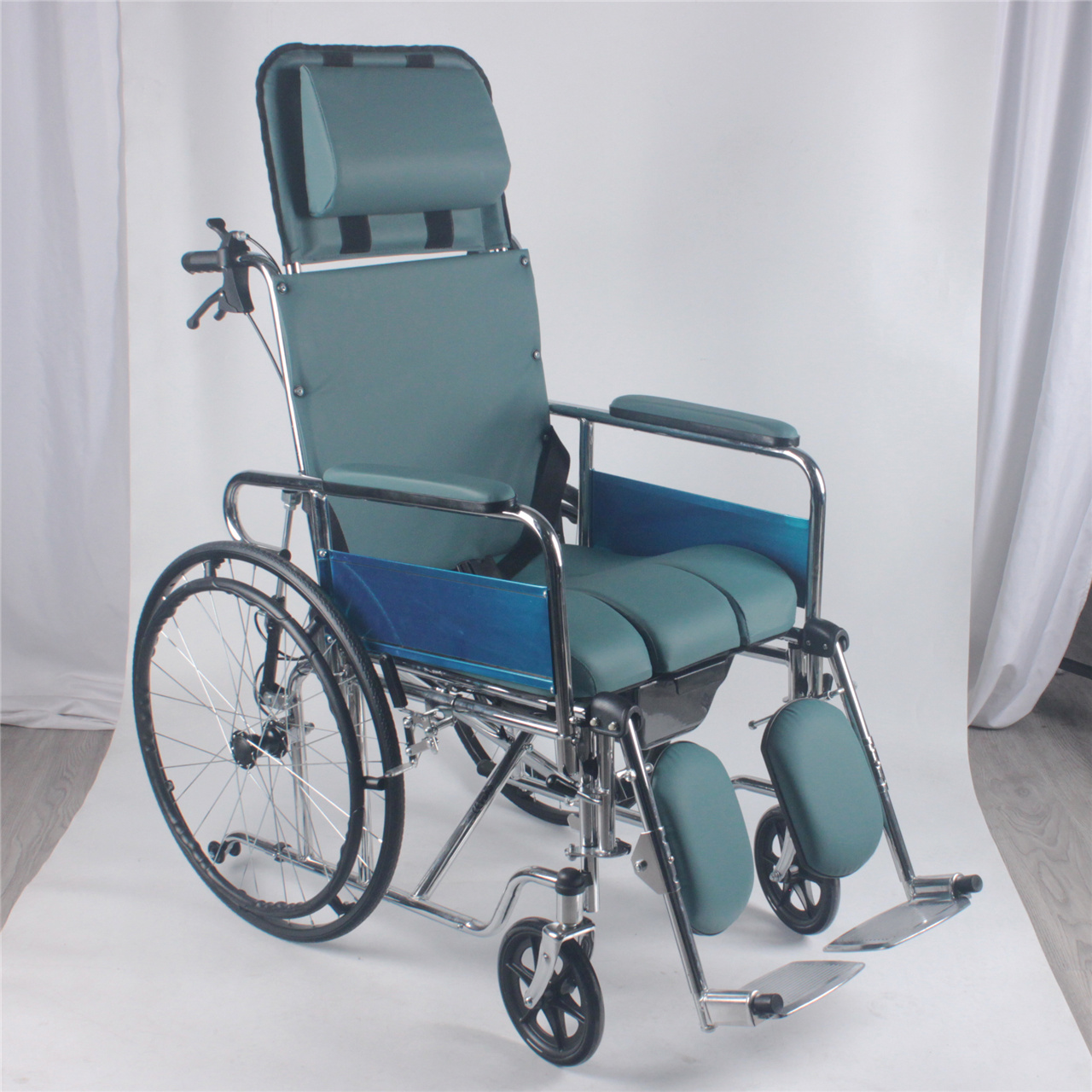 Comfortable Ergonomics High-backrest Commode Steel Wheelchair for elder people (3).jpg