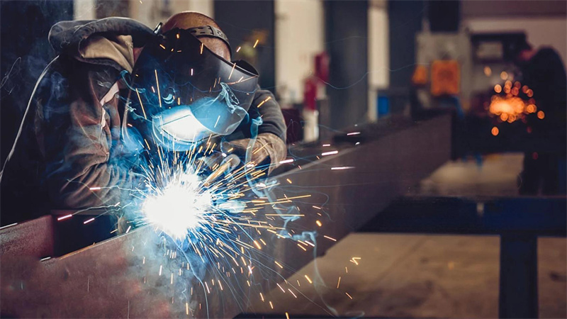 Manufacturing01