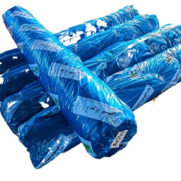 防水编织涂层素面PE篷布卷材，适用于屋顶和防护罩