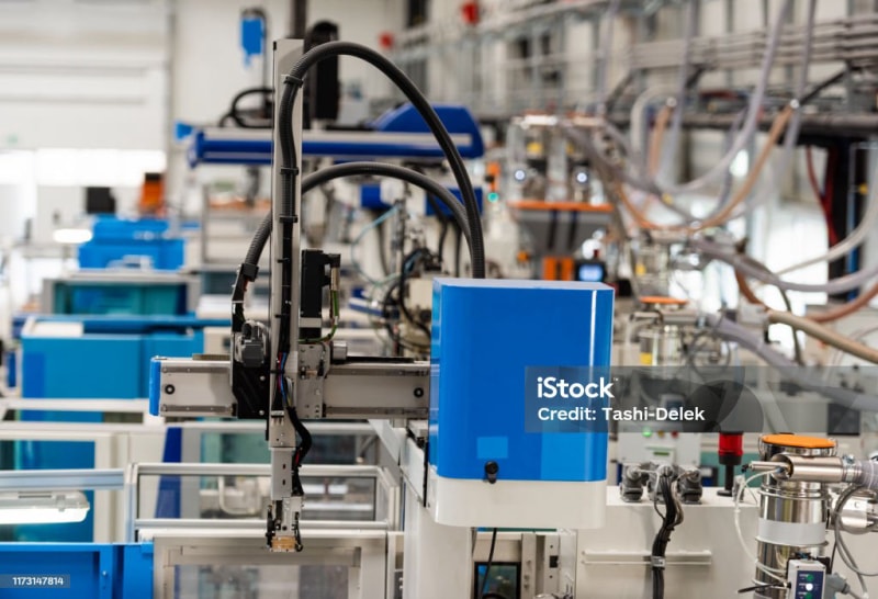 injection machine 1