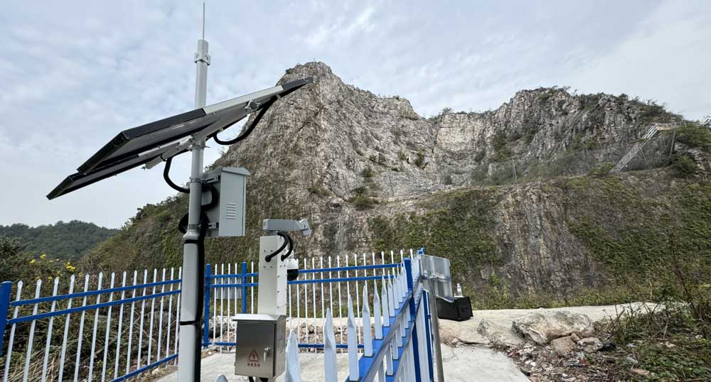 Slope-Stability-Detection-Radar2.jpg