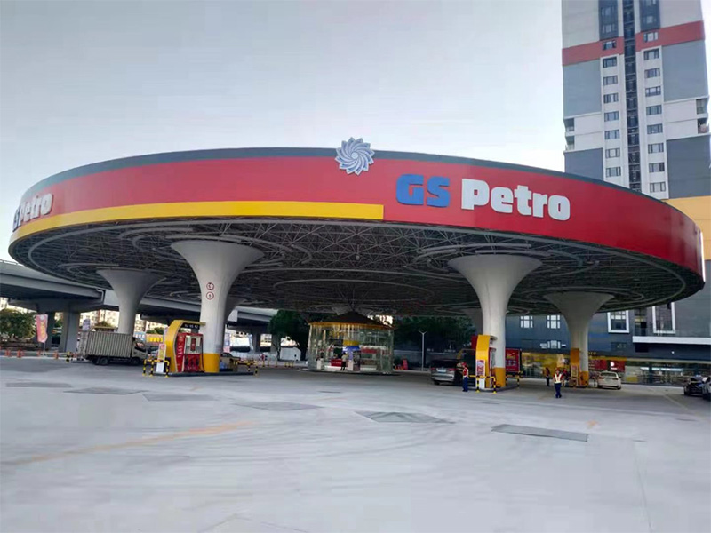 Installation de la station-service Gaosheng Petroleum (5)