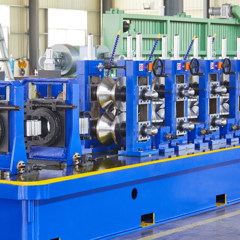 ERW Pipe Making Machine (4).jpg