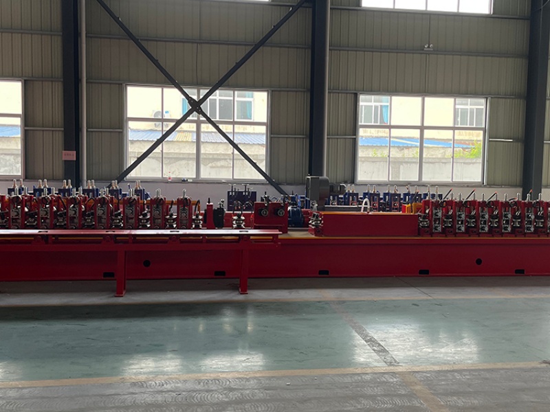 Manufacturing process of galvanized pipes