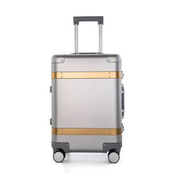 Customized high-end vintage aluminum suitcases with various specifications