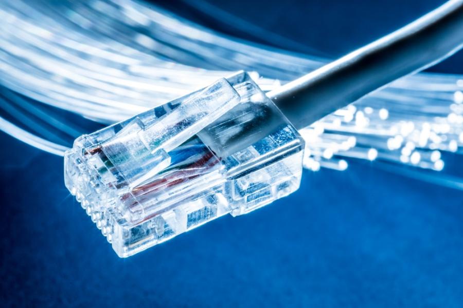¿Puede la fibra óptica sustituir a los cables de red?