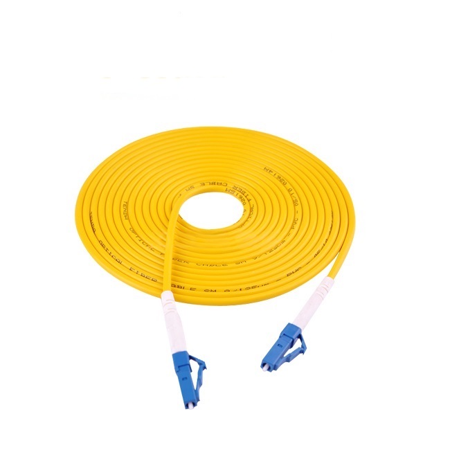 ¿Cuál es la diferencia entre fibra monomodo y multimodo?