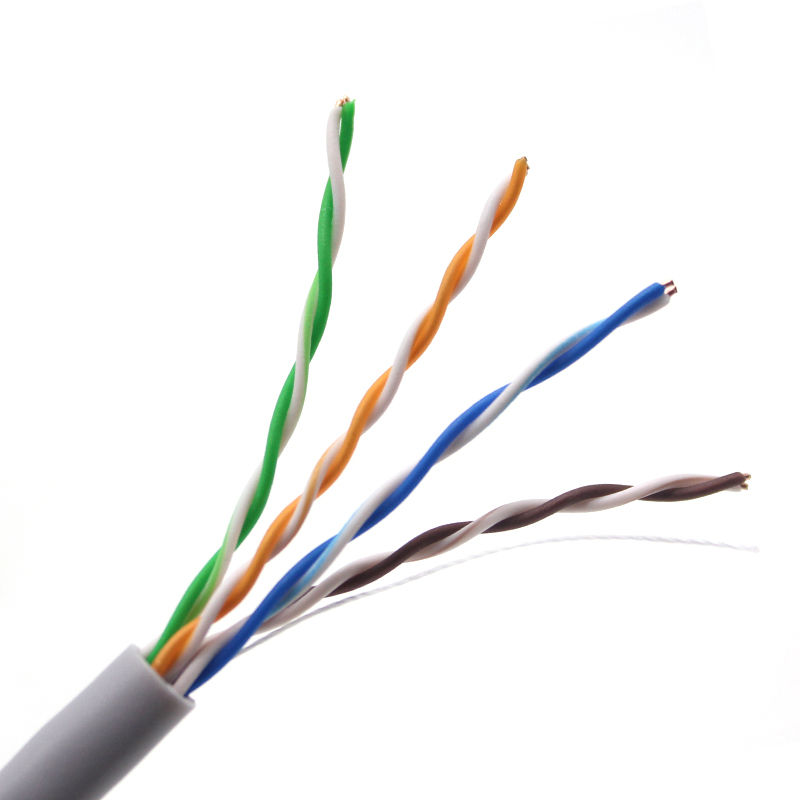 Cable Ethernet gris PVC 1000ft CAT5E Utp Cable Ethernet de cobre desnudo