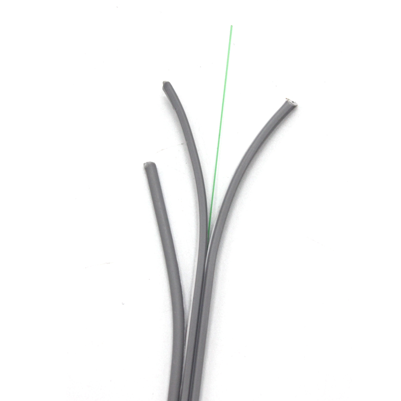 Alambre de acero aéreo exterior plano 1 2 4 Core G652D GJXH Cable de descenso de fibra óptica FTTH