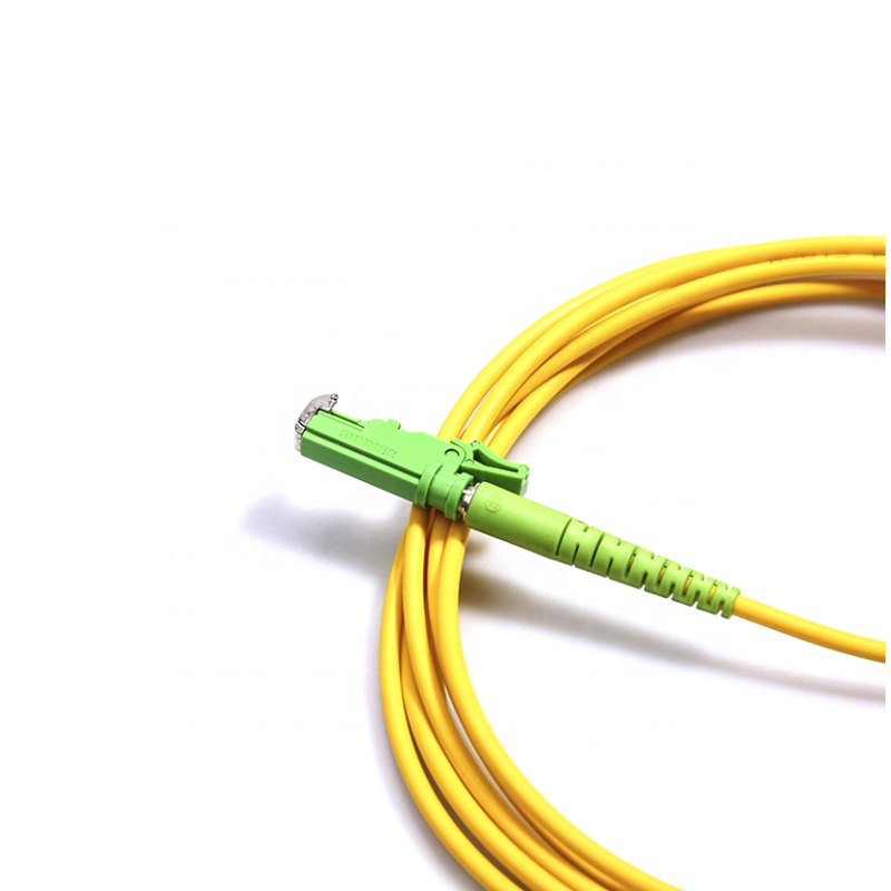 SC a E2000 (LSH) Cable de conexión de fibra dúplex OS2 monomodo de 9/125 µm